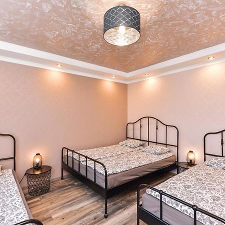 Aparthotel Meldernams à Ventspils Extérieur photo